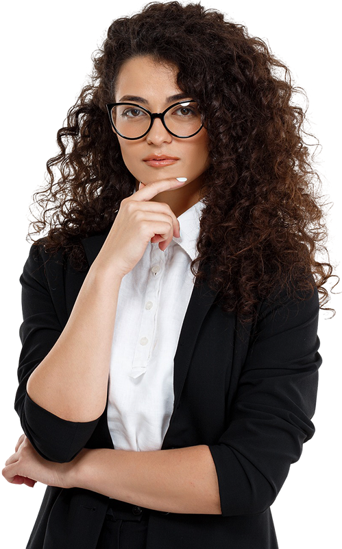 Consultora explicando recuperação de impostos empresariais